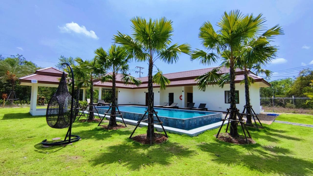 Isan Golf & Adventure Hotel Udon Thani Exterior foto