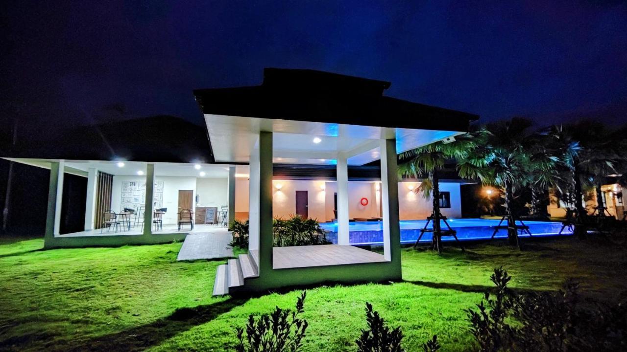 Isan Golf & Adventure Hotel Udon Thani Exterior foto